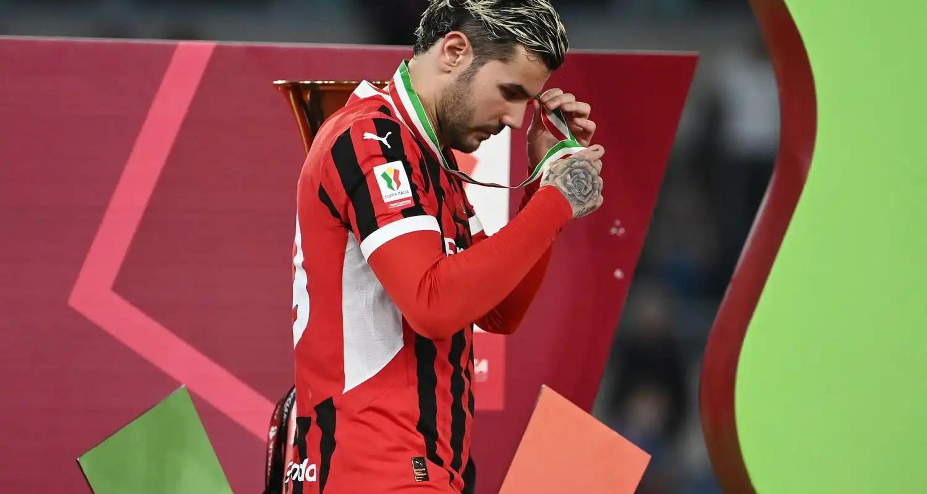 关于AC米兰遭遇争议红牌,皇马乘势反超比分完成逆转的信息 关于AC米兰遭遇争议红牌,皇马乘势反超比分完成逆转的信息